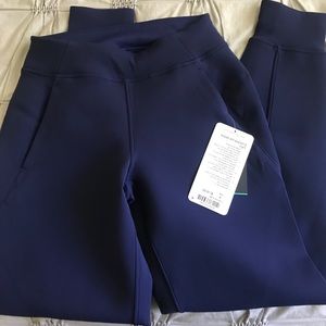 Lululemon Embrace the Space Joggers